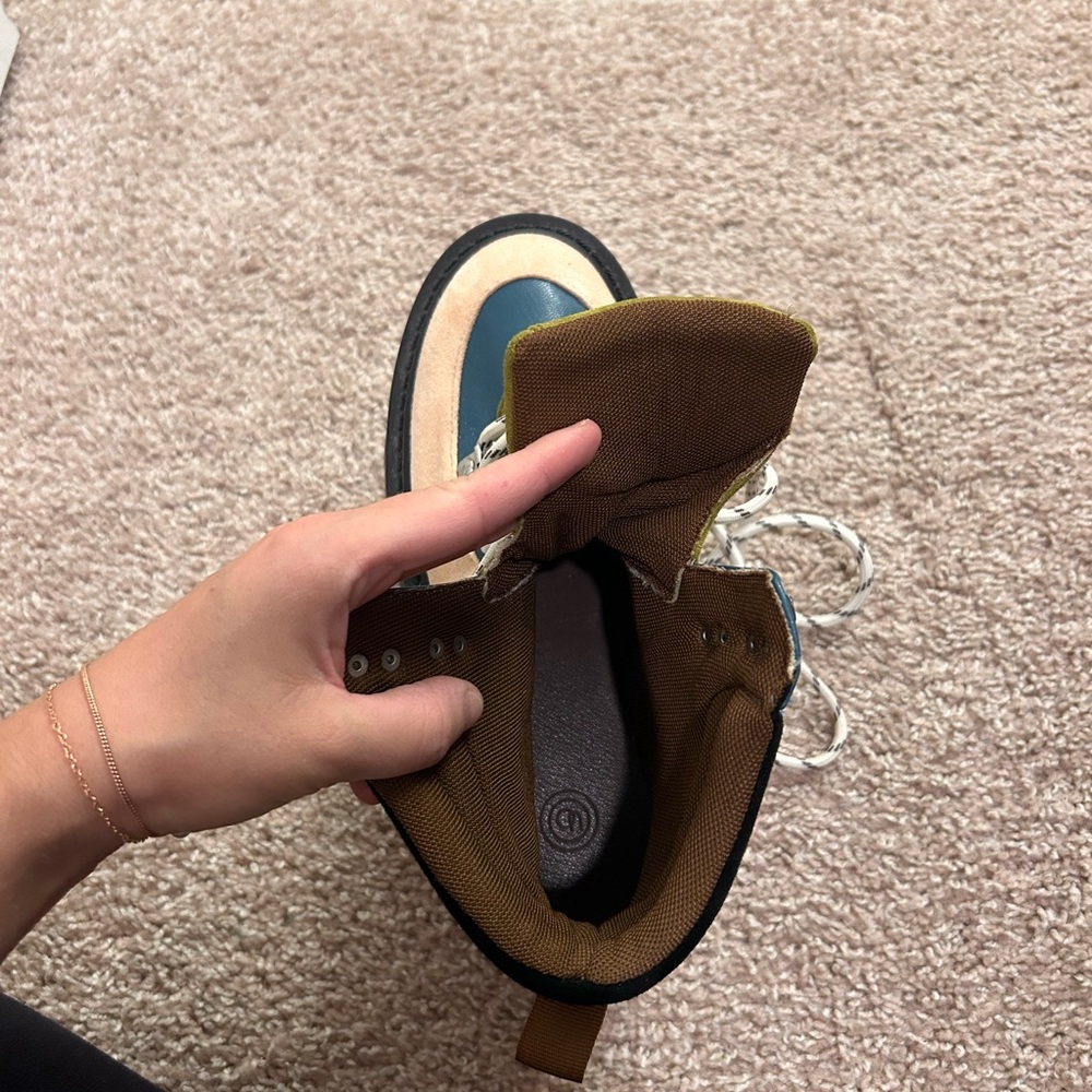 Color-block Boots - Picture 4 of 5
